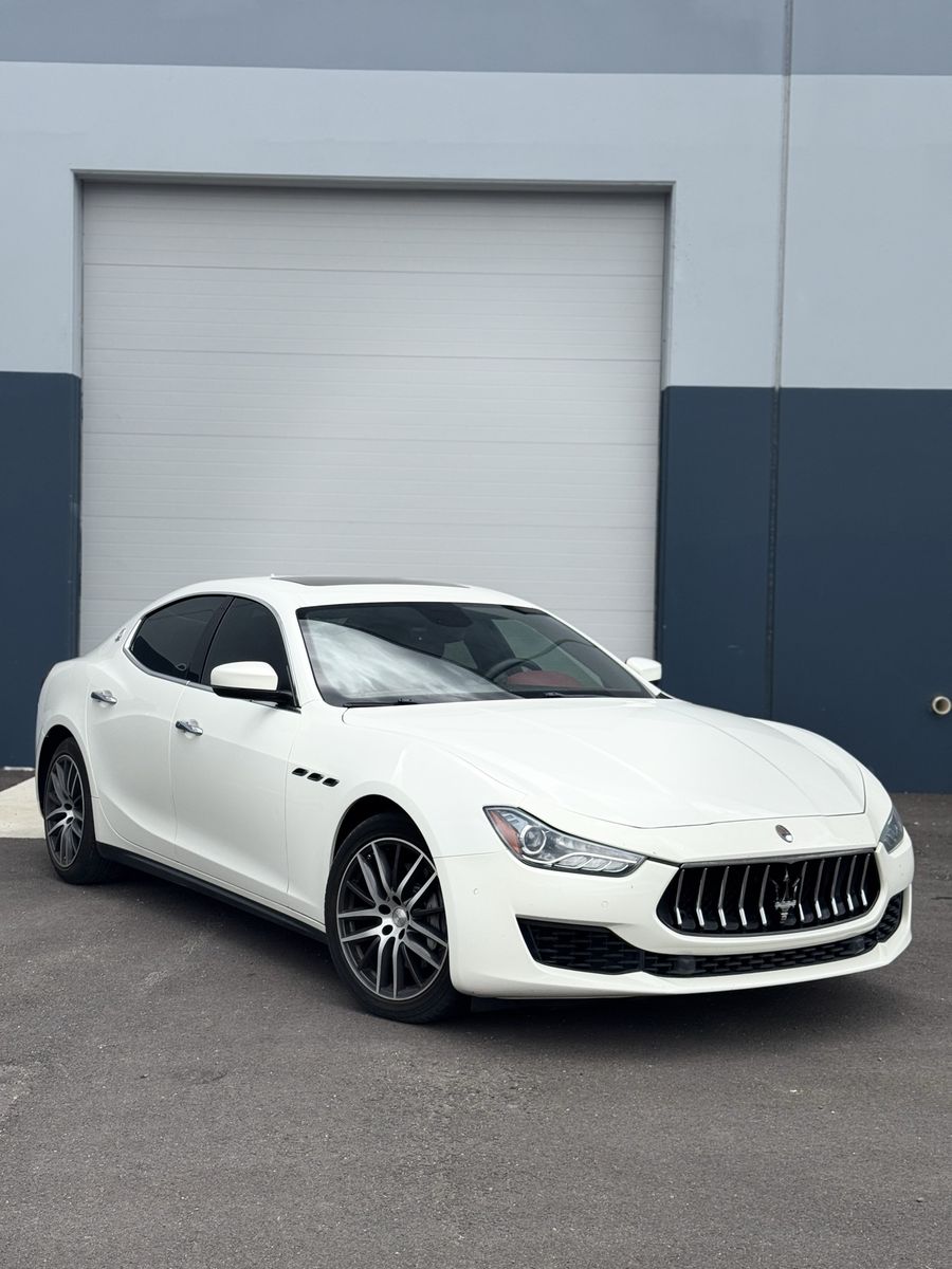 2018 Maserati Ghibli GranLusso