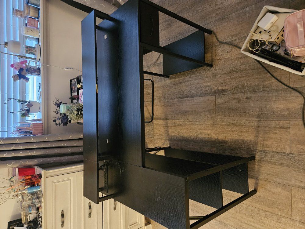 Computer/ Gaming desk