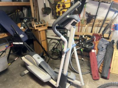 Elliptical machine