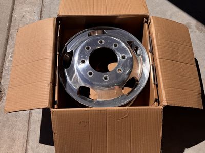 17 Front Alloy Wheel for 2005-2020 Dually