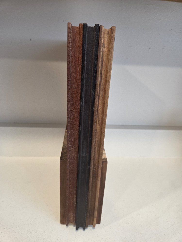 Main image 3