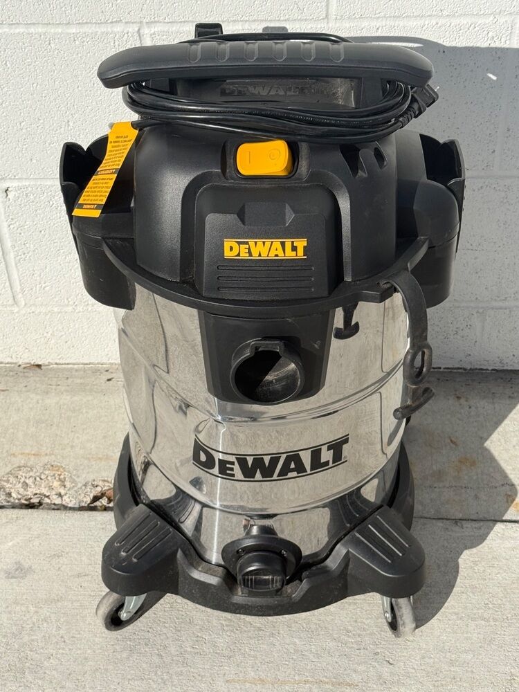 DEWALT CANISTER WET/DRY SHOP VAC