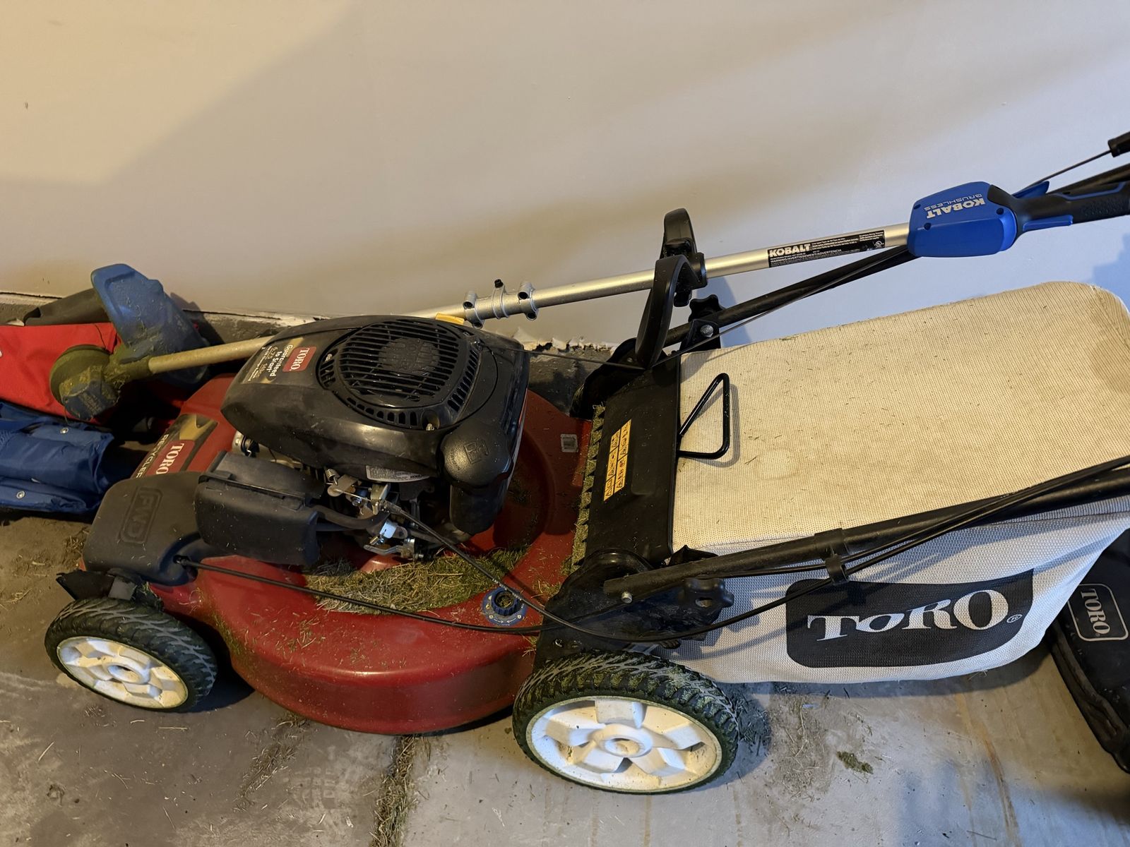 Toro 22 inch self propelled lawnmower