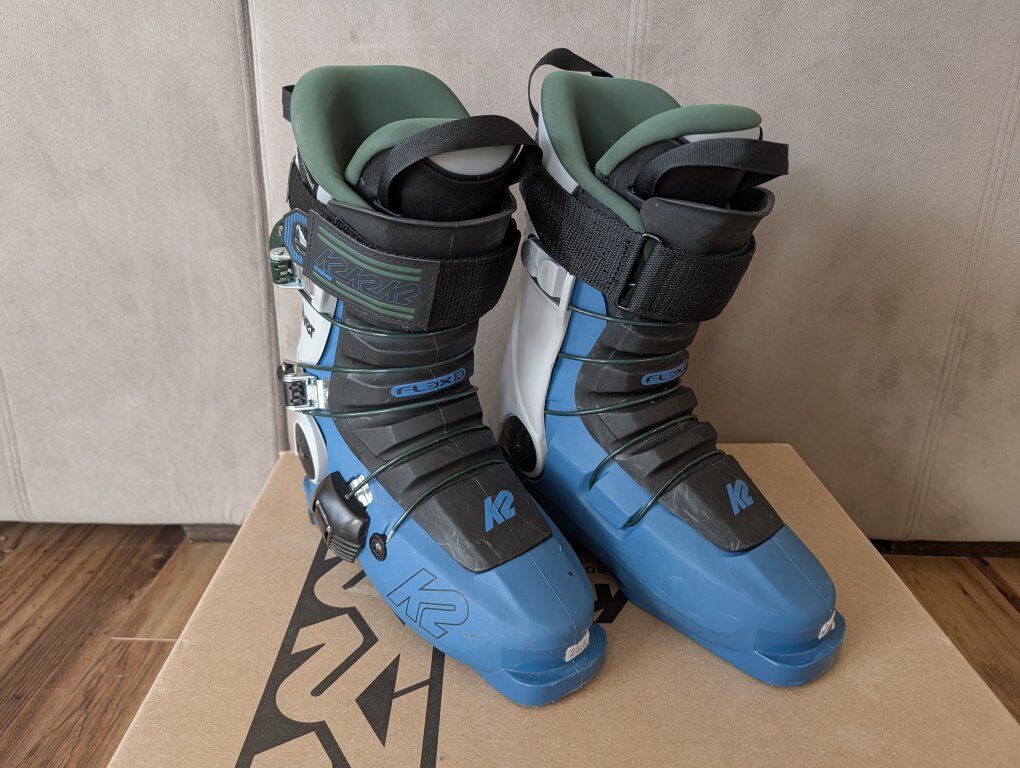 K2 FL3X Evolver Kids/youth ski boots, size 23.5