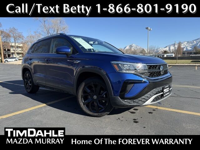 2022 VOLKSWAGEN TAOS SE 4Motion