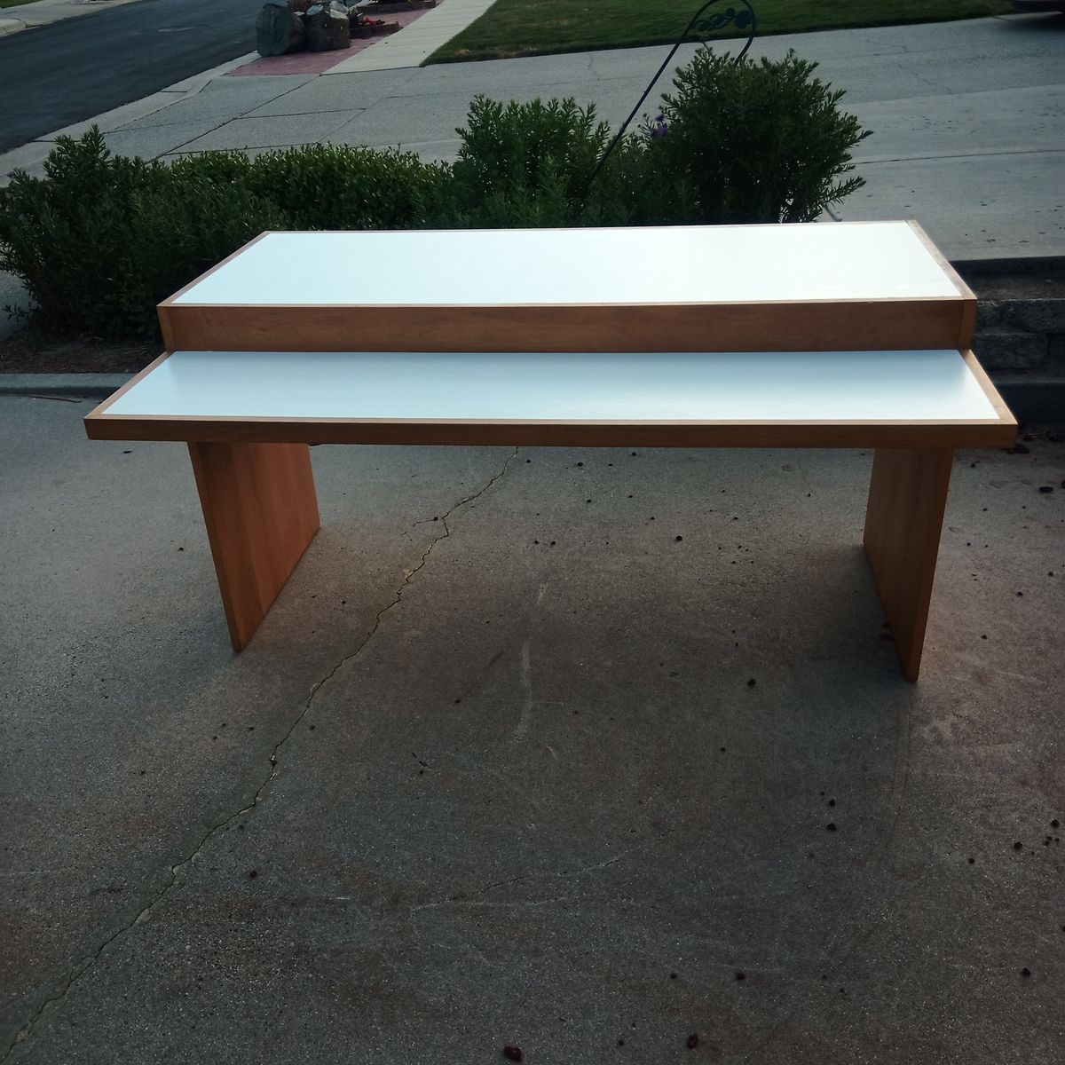 Main image 2