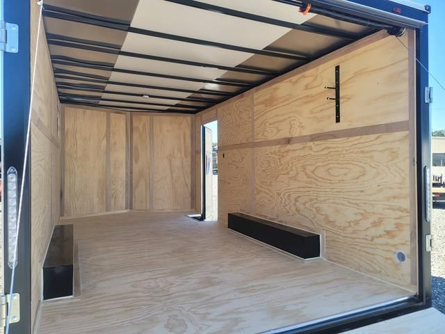 Main image 5
