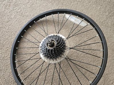 20 inch mountain bike rim with 7 sprockets
