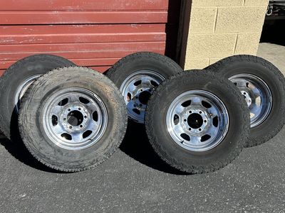 Toyota Land cruiser stock Chrome wheels 15 inch