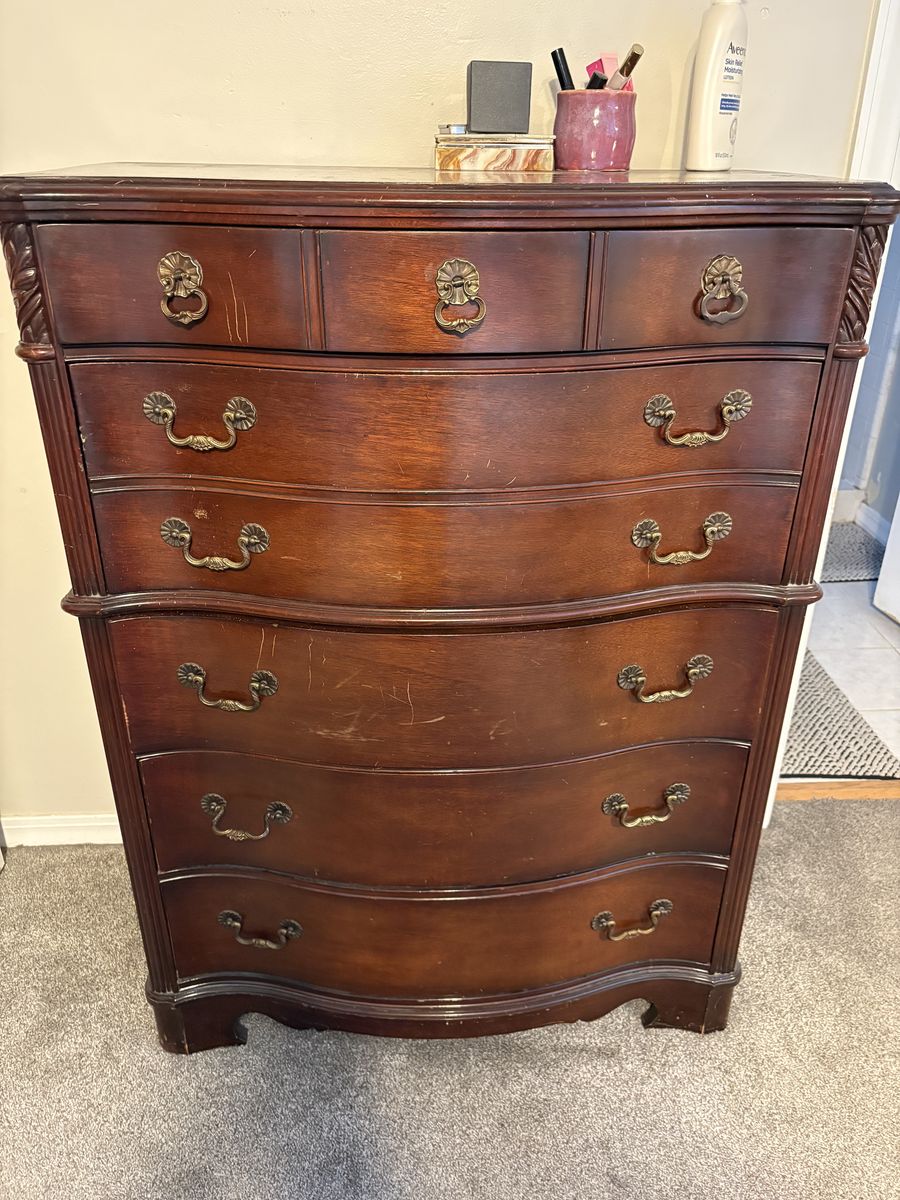 Main image 3