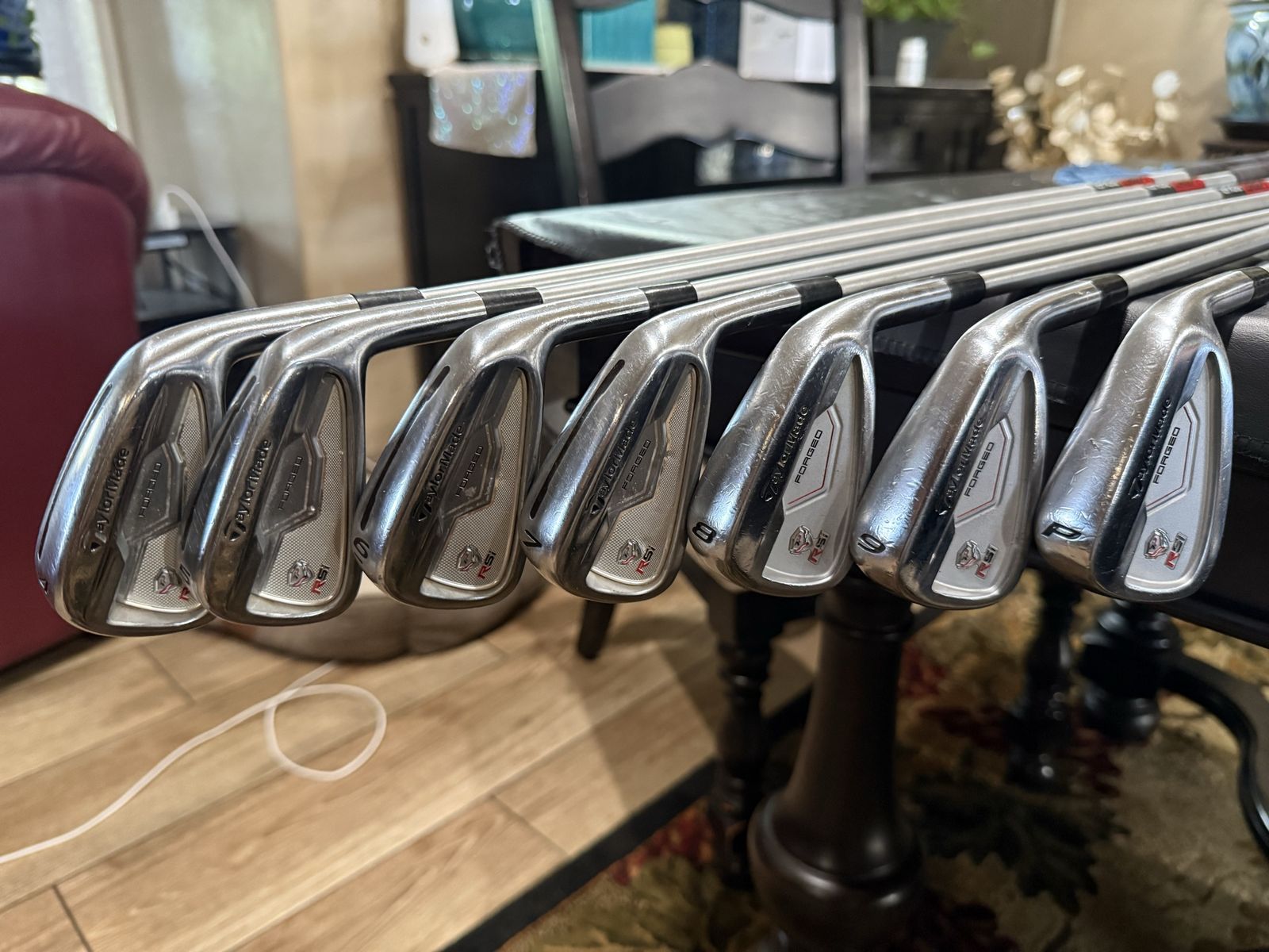 TaylorMade RSi TP Forged Iron Set 4-PW Steel KBS Tour C-Taper 120 Stiff Shafts Right-Handed