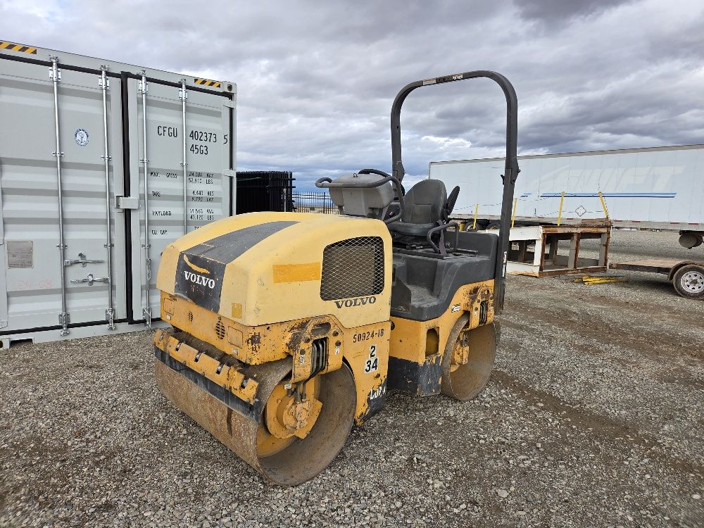 2011 Volvo DD29 Double Drum Roller Asphalt Paving # 4650