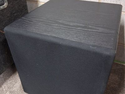 NXG 12" Powered SubWoofer Sounds & Works Great!