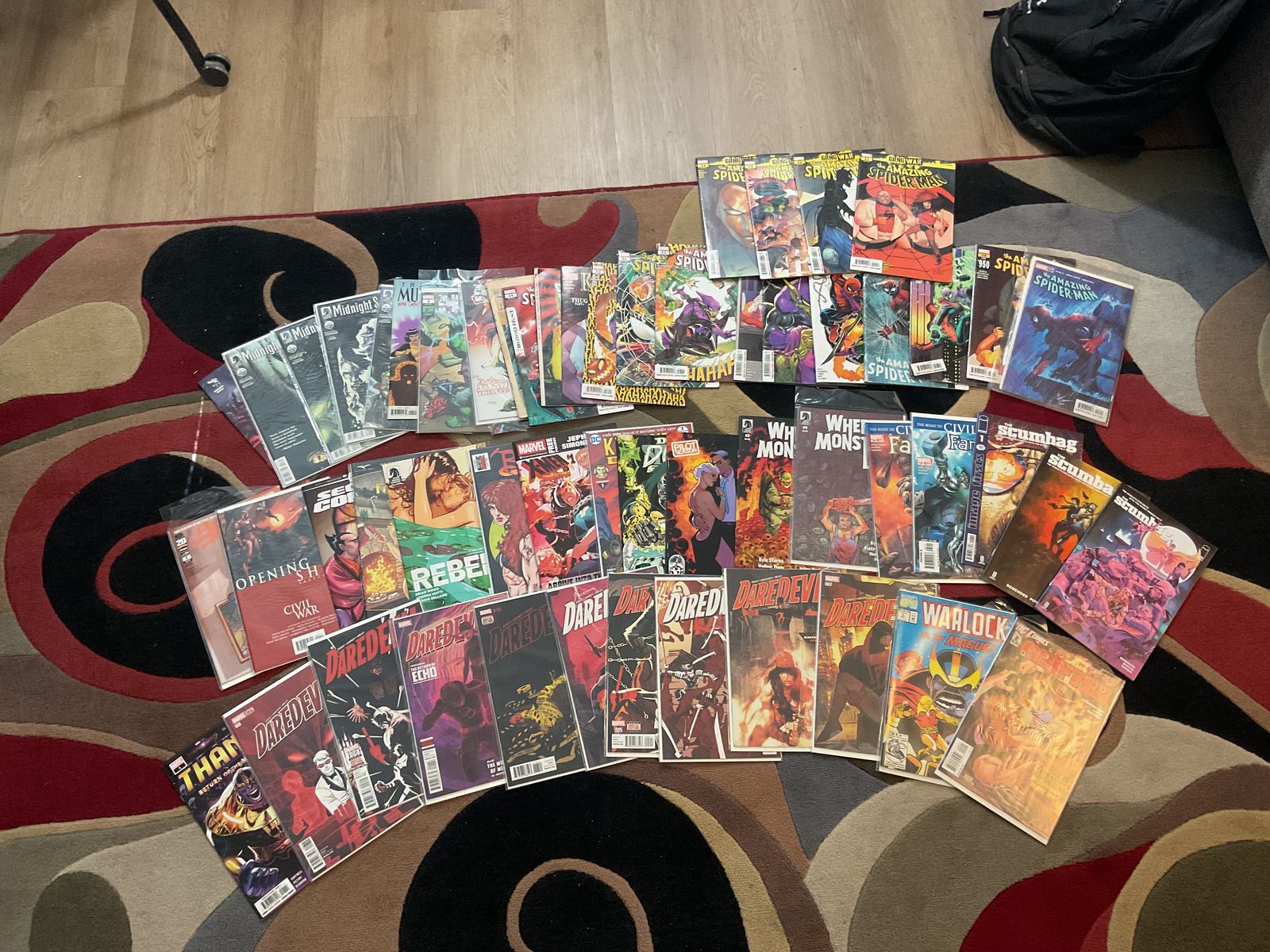 56 mixed lot daredevil Spider-Man independents scumbag warlock ff thanks rebel etc. rose & gun is autographed