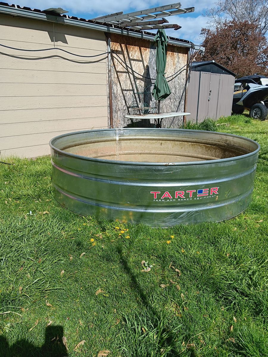 Large Stock Tank