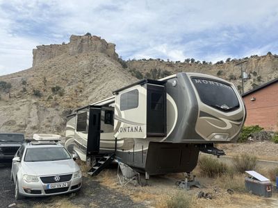 2018 3730 FL 5th wheel $42999