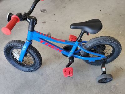 Trek precaliber kids bike