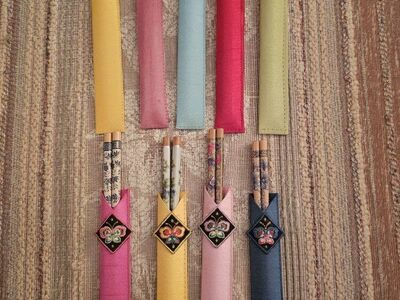 NEW-Chopsticks + Wooden Spoons w/ pouches Gift Set