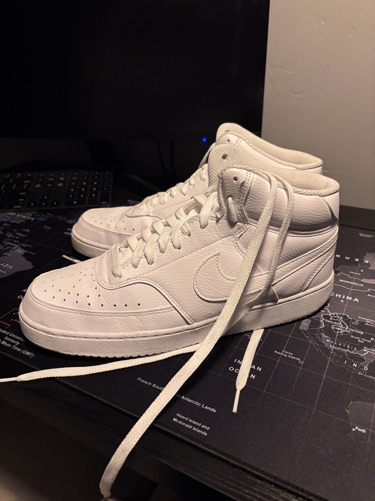 Nike Court Vision Mid