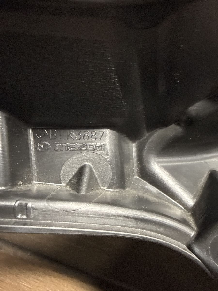 Main image 3