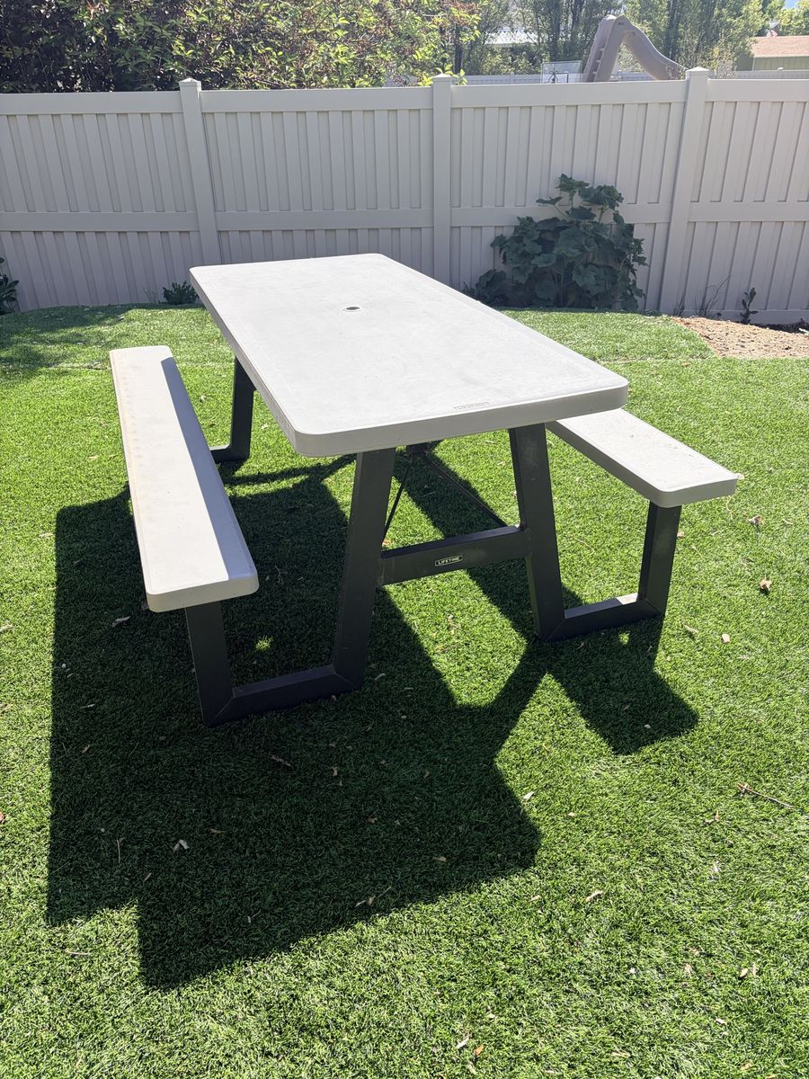 Lifetime Folding Picnic Table
