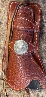 Leather revolver holster