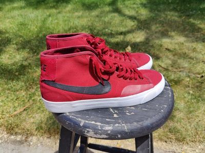 Nike Blazer Mid 77 Red Sneakers - Men's Size 10.5