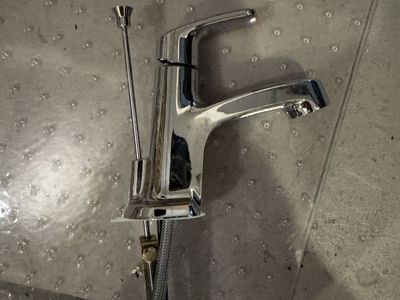 Moen bathroom spouts
