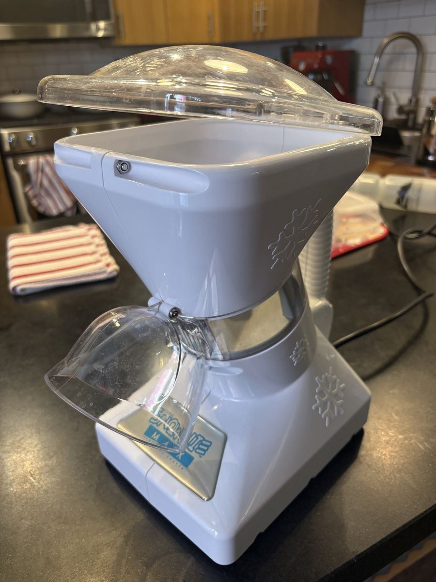 Little Snowie Max Home Ice Shaver Snow Cone Machine - Uses Regular Ice