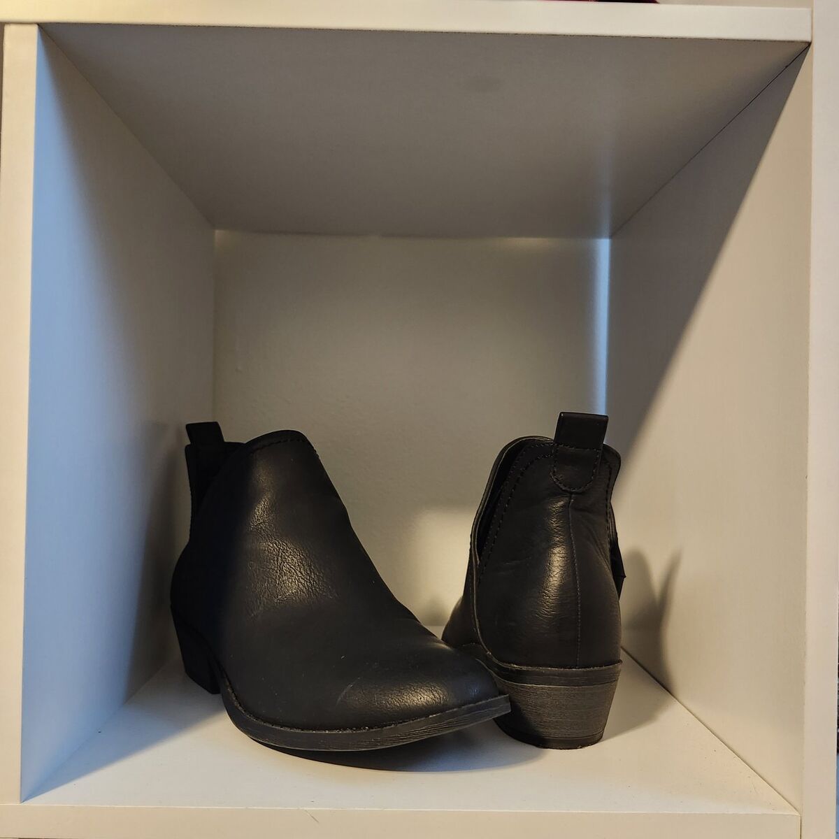 Black Ankle Boots size 7.5 Womens