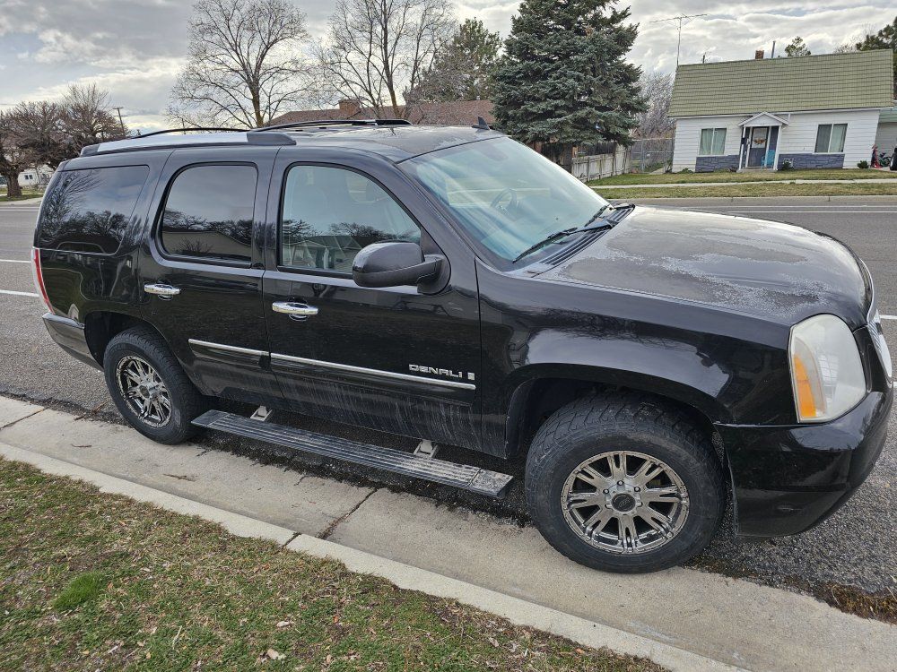 2008 GMC Yukon Denali