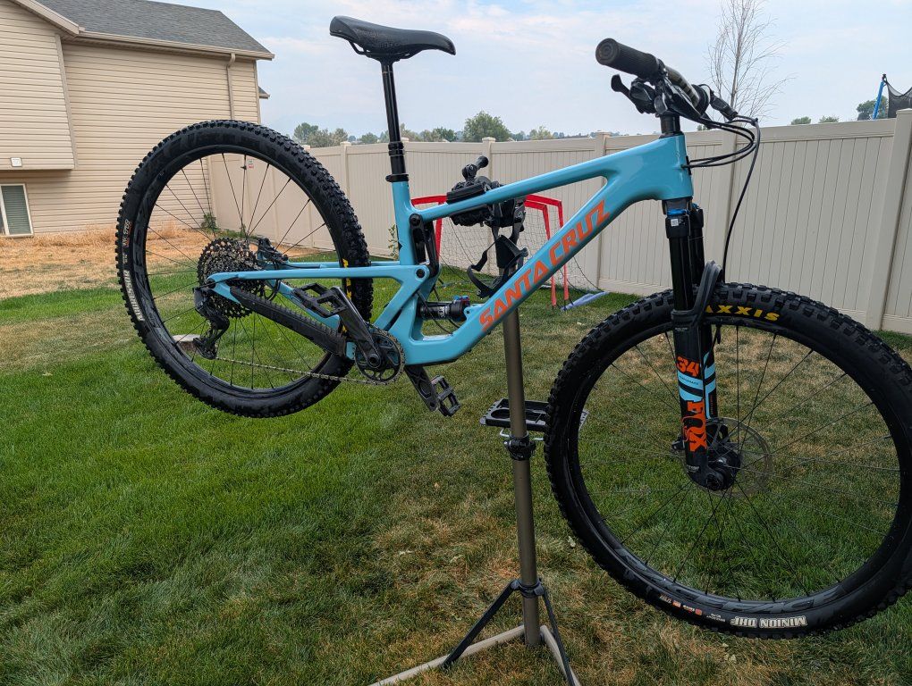 Santa Cruz Tallboy C size medium