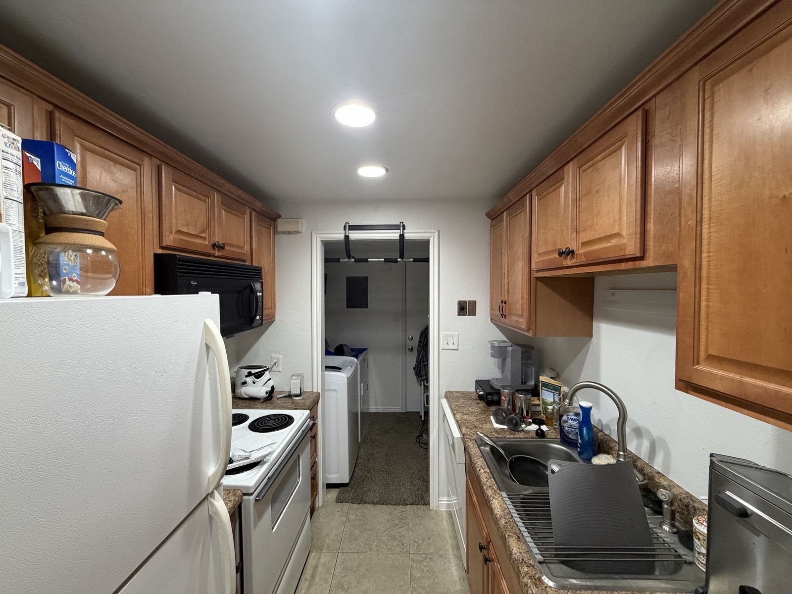 Main image 5