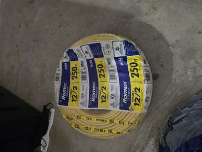 Southwire Romex SIMpull 12/2 Type NM-B 250ft Indoor Electrical Wire