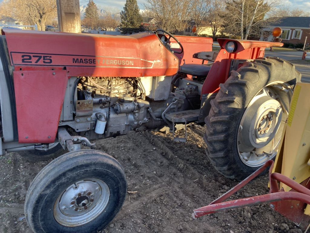 Massey 275