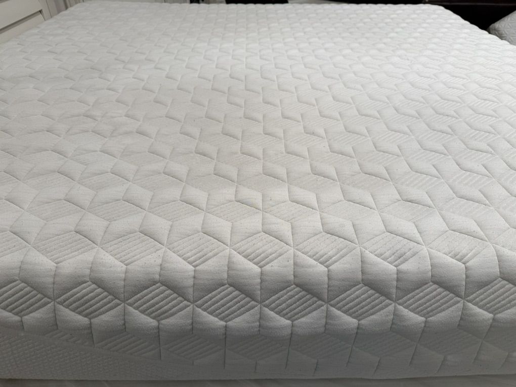 Flawless! Original Purple King Mattress! Only $500
