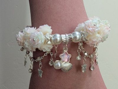 Handmade Floral Charm Bracelet with Pearls & Shell Accent, Pink & White