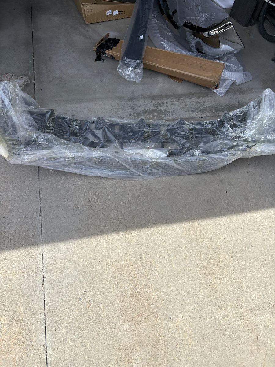 2021-2023 Hyundai Elantra Front Bumper