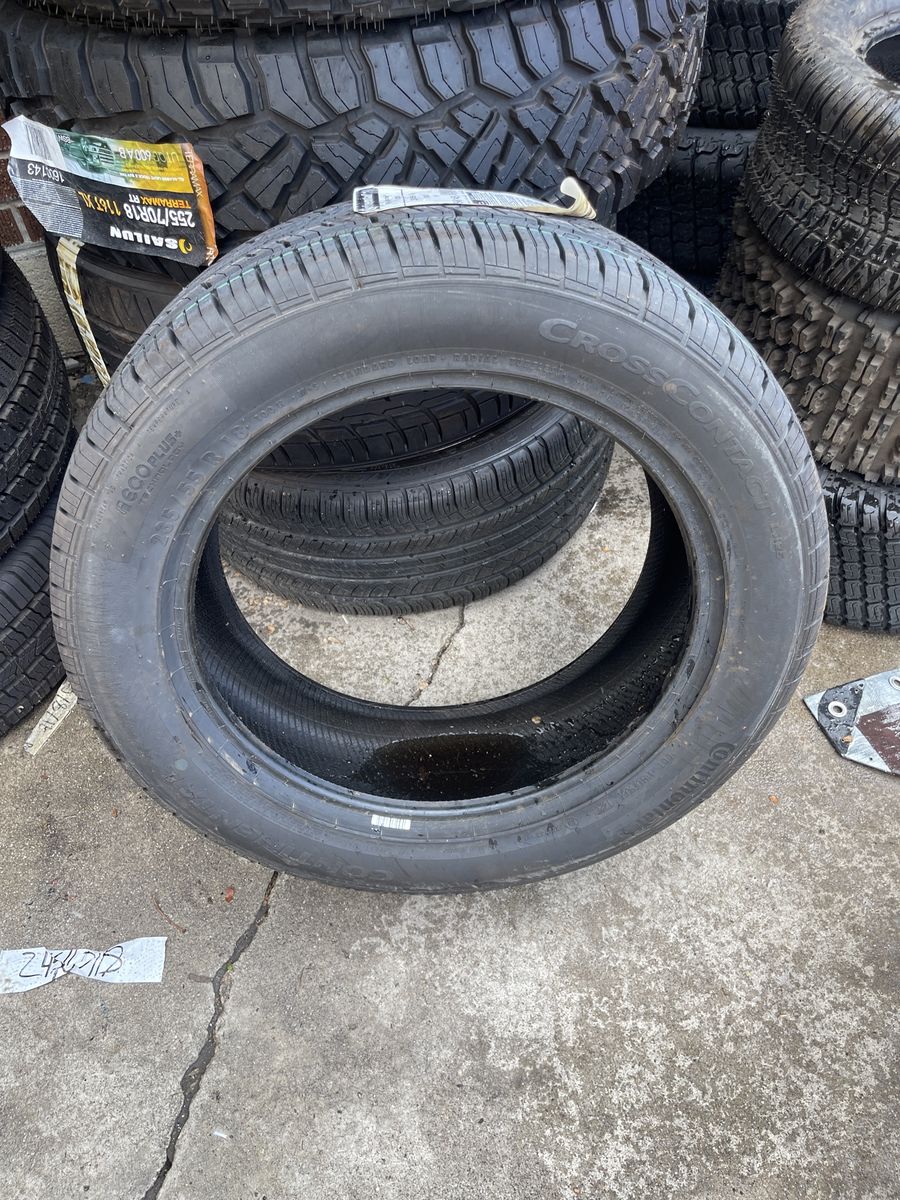 235/55/18 NEW CONTINENTAL TIRE 
