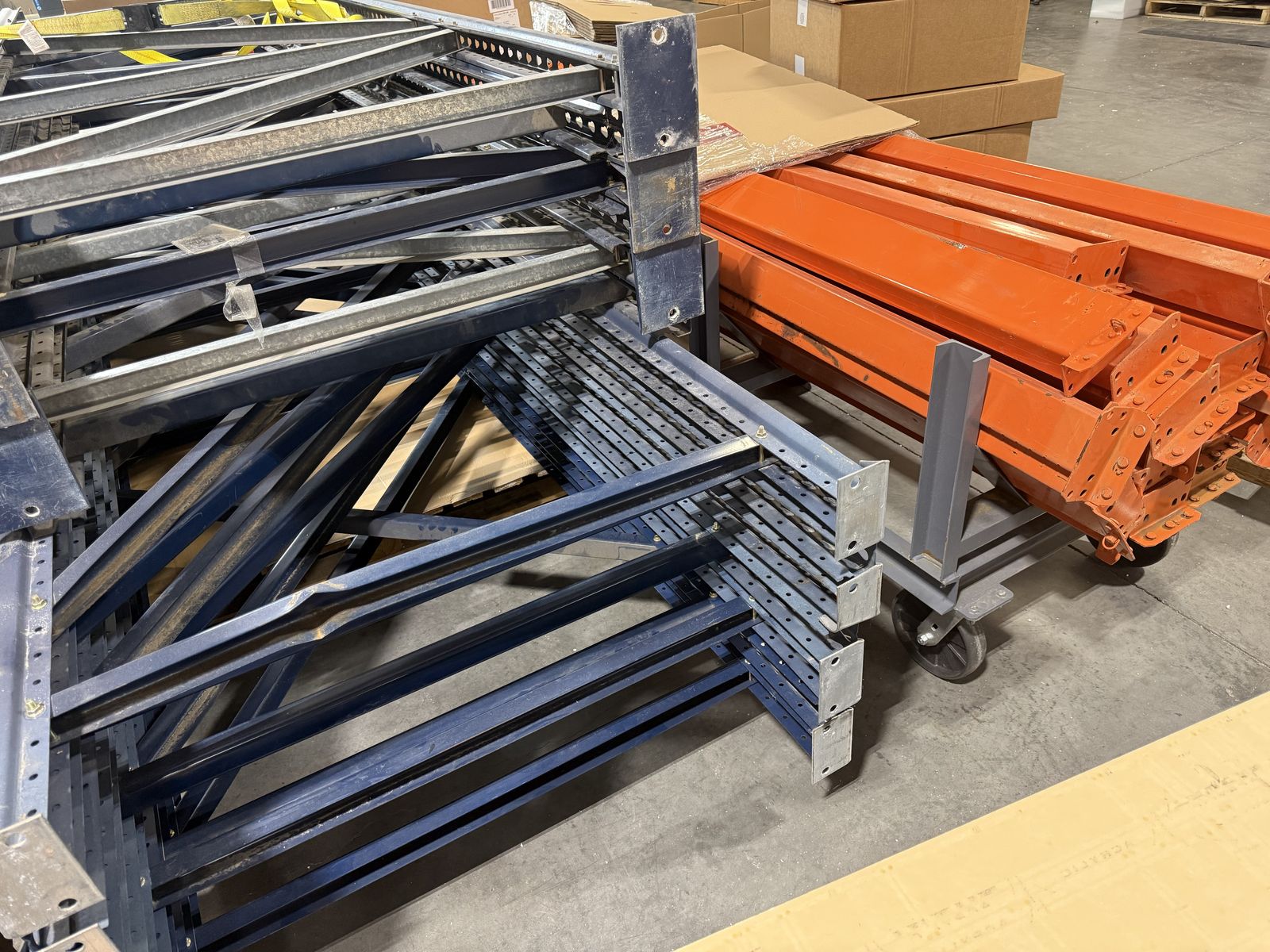 Heavy-Duty Warehouse Pallet Racking System
