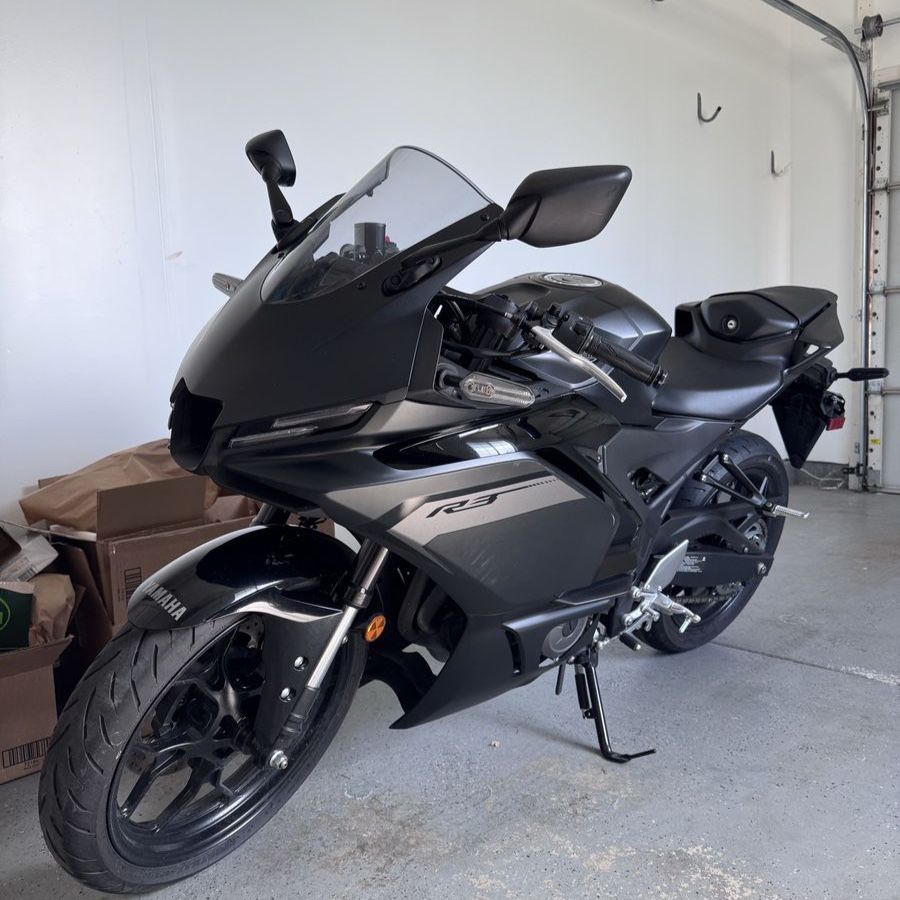 2025 Yamaha r3
