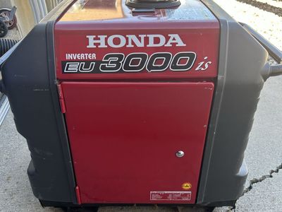 Honda EU3000iS Inverter Generator - Quiet, Portable Power for Camping & Backup
