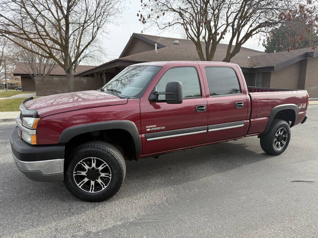 2004 Chevrolet Silverado 2500HD LS