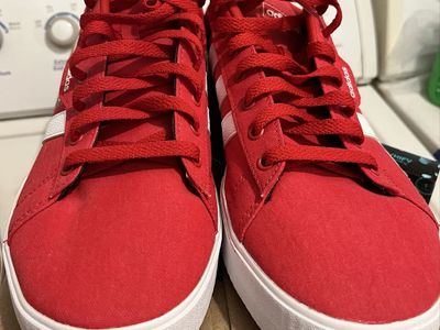 Adidas 10 1/2