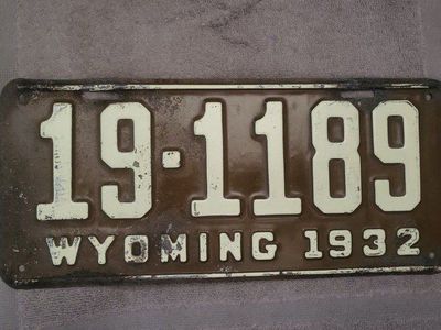 Vintage 1932 Wyoming License Plate
