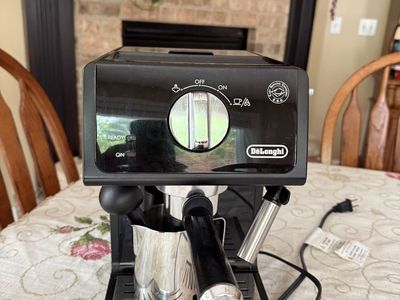 DeLonghi ECP3120 Espresso Machine – Great Condition