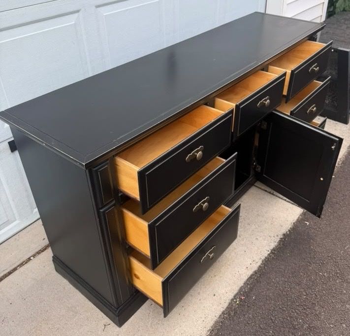 Black dresser