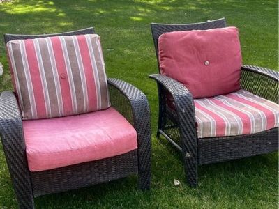 Five piece Whicker Patio Set