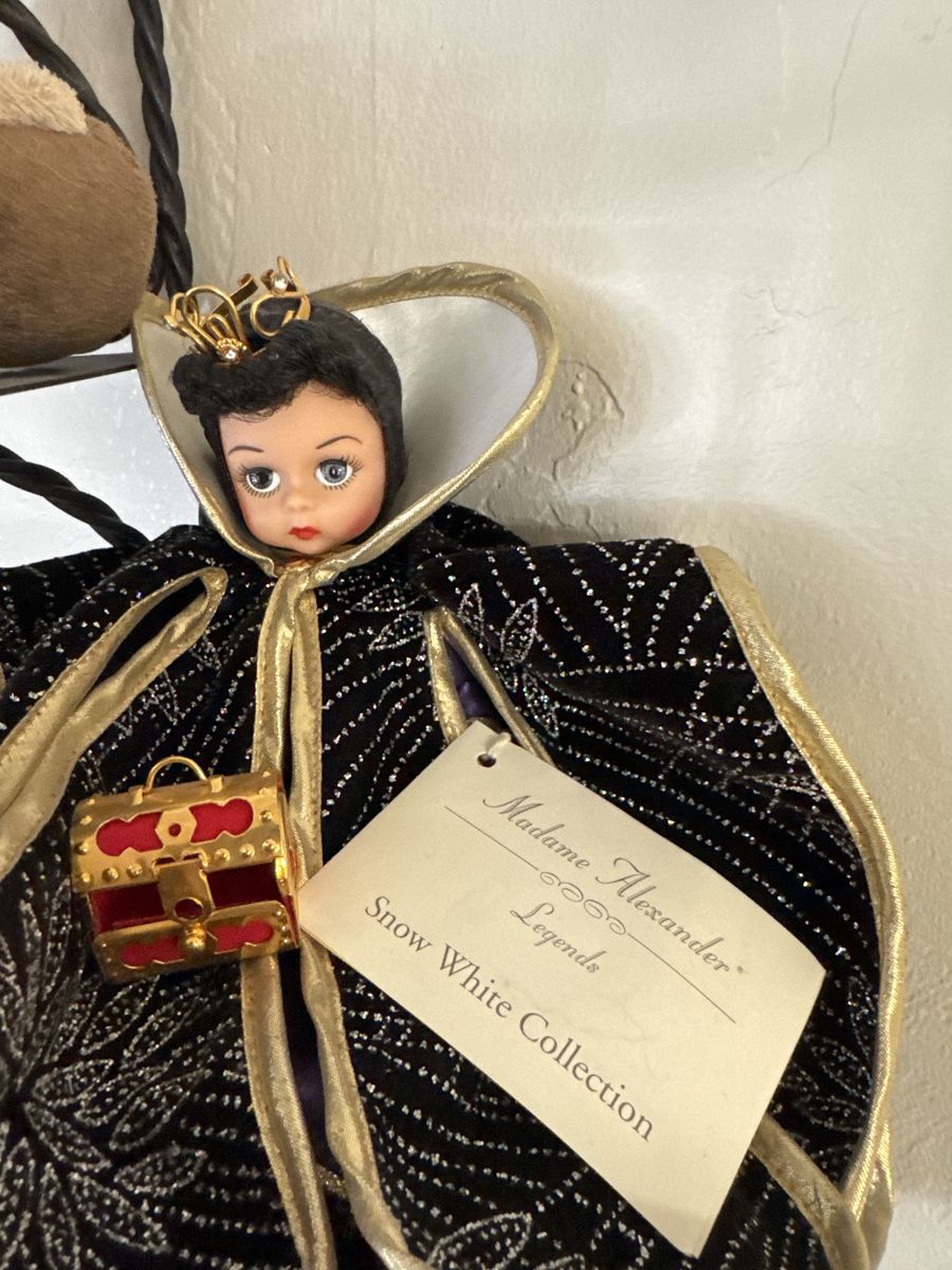 Madame Alexander Legends Snow White Collection Doll with Crown and Cape