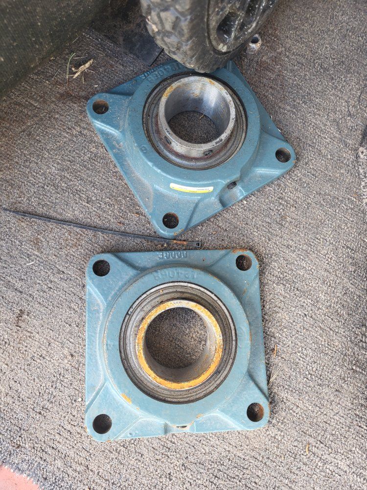 Dodge Industrial Flange Mount Pillow Block Bearings - Used Heavy Duty